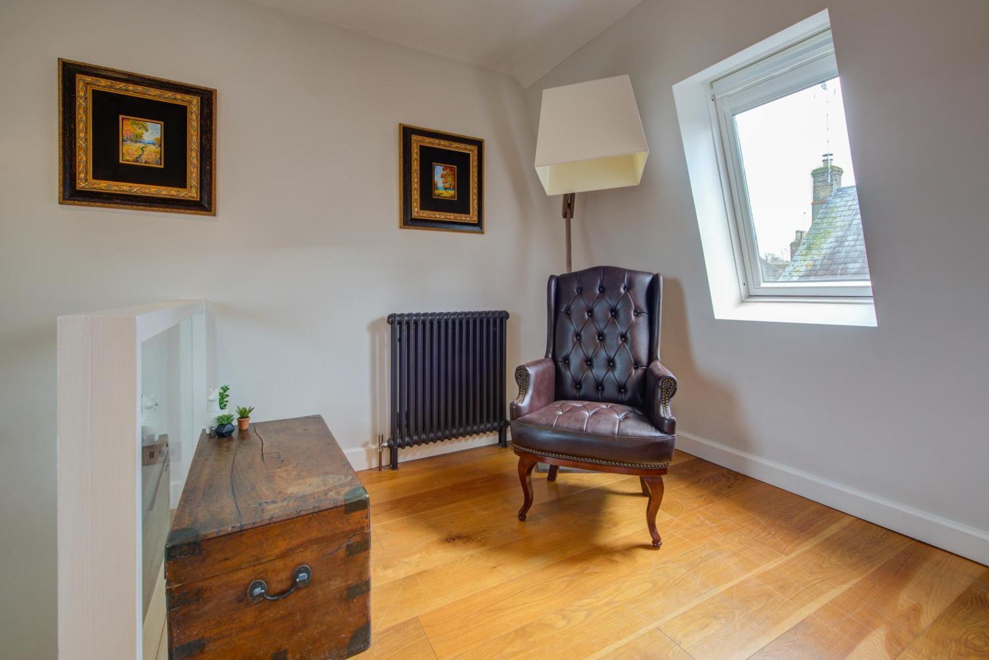 Stylish Townhouse, Work Desk, Fast Wi-Fi, Sleeps 6 Stamford Buitenkant foto
